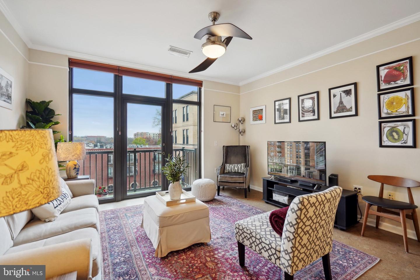 444 W Broad St #621