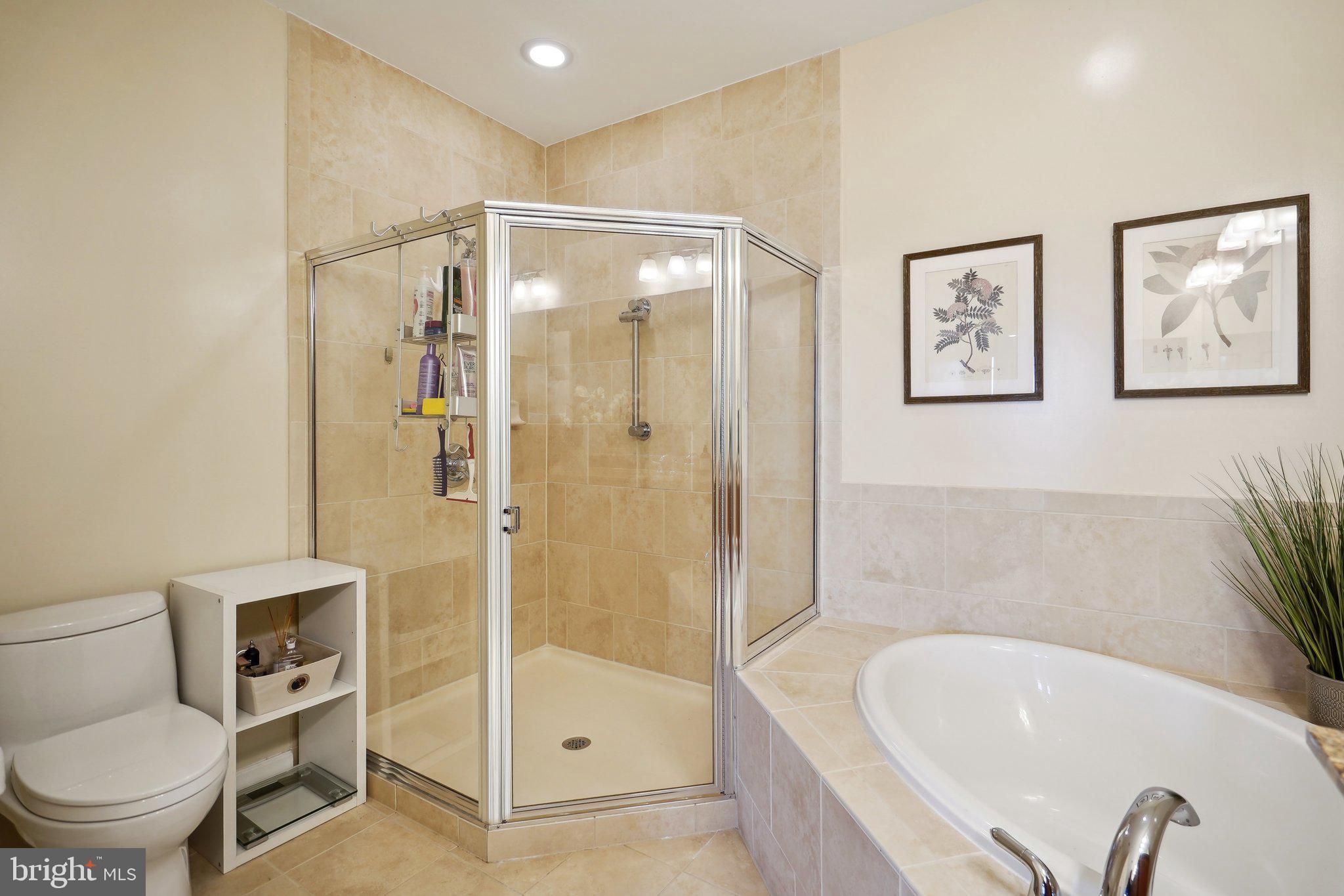 444 W Broad St #621