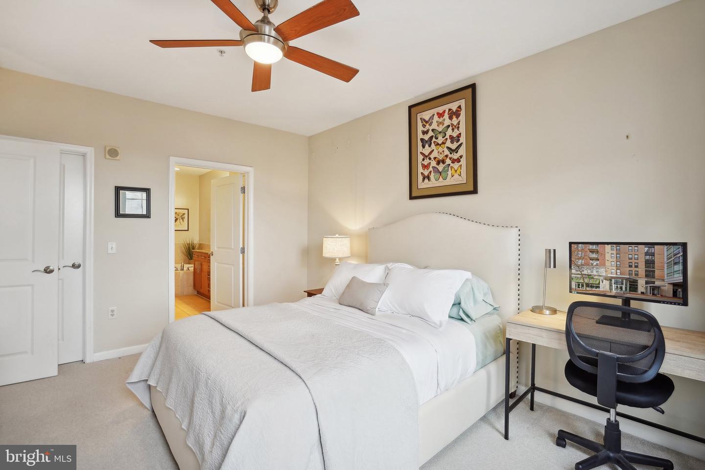 444 W Broad St #621