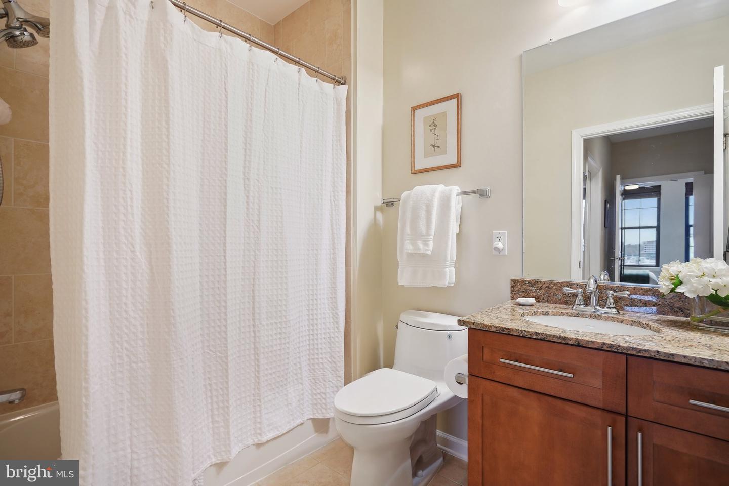 444 W Broad St #621