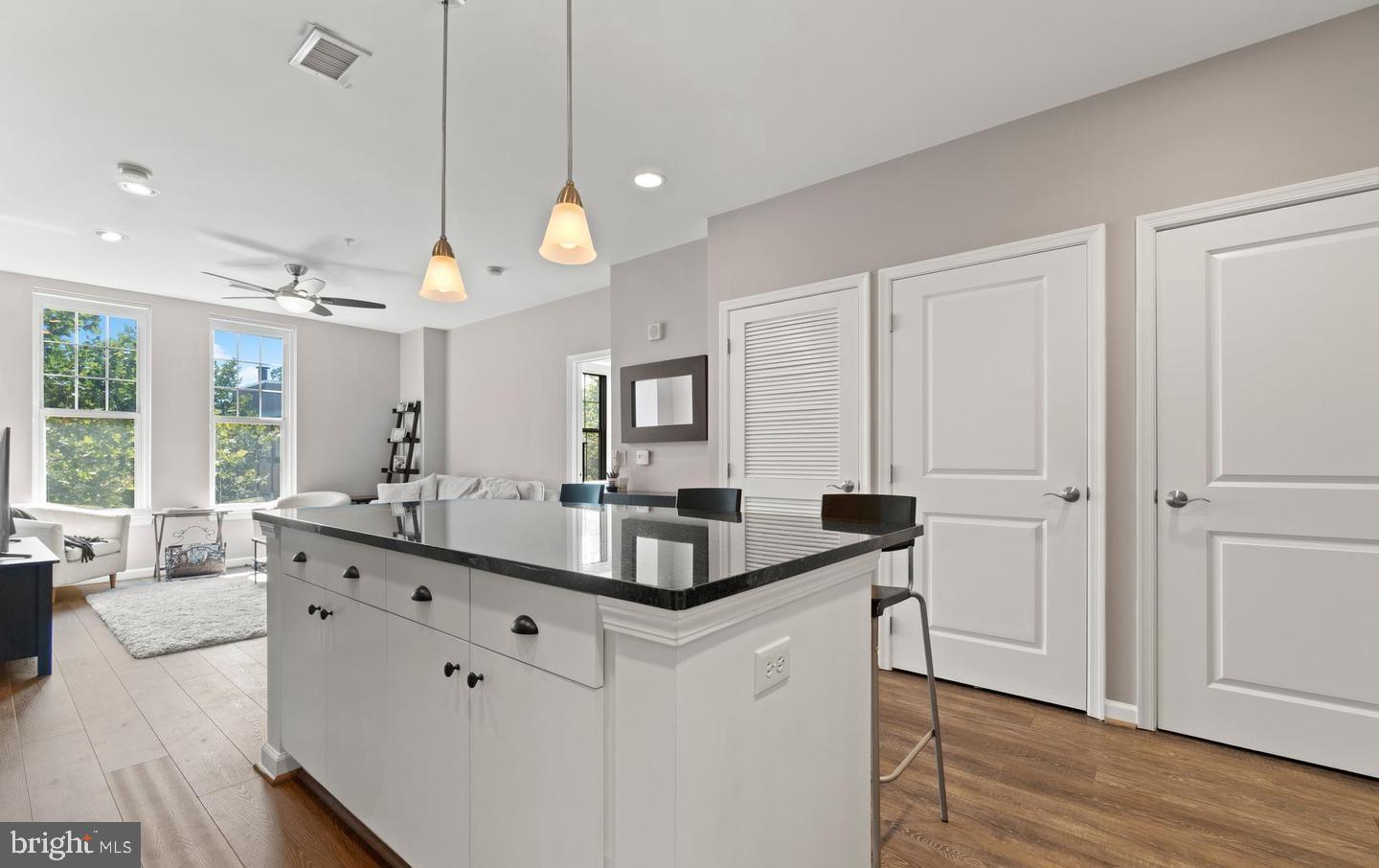 444 W BROAD STREET 303