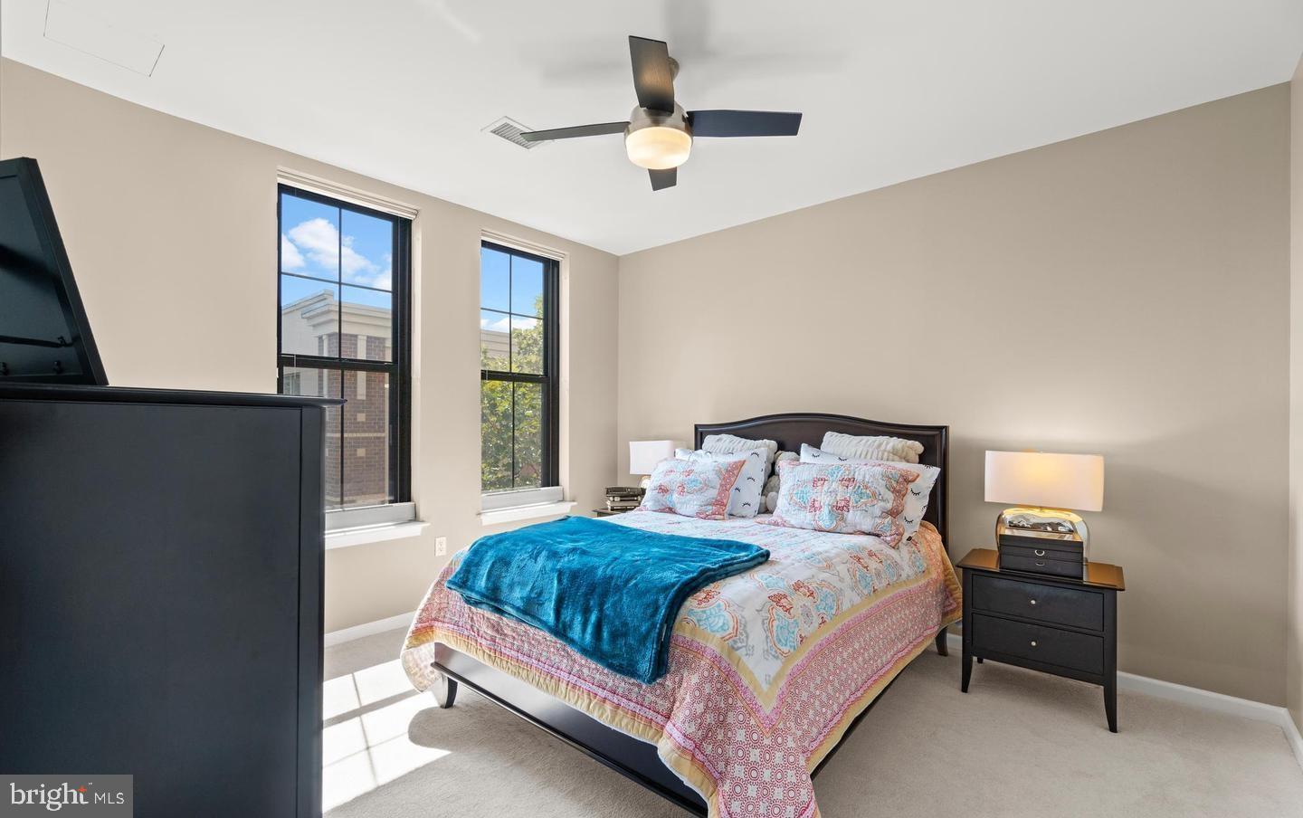 444 W BROAD STREET 303