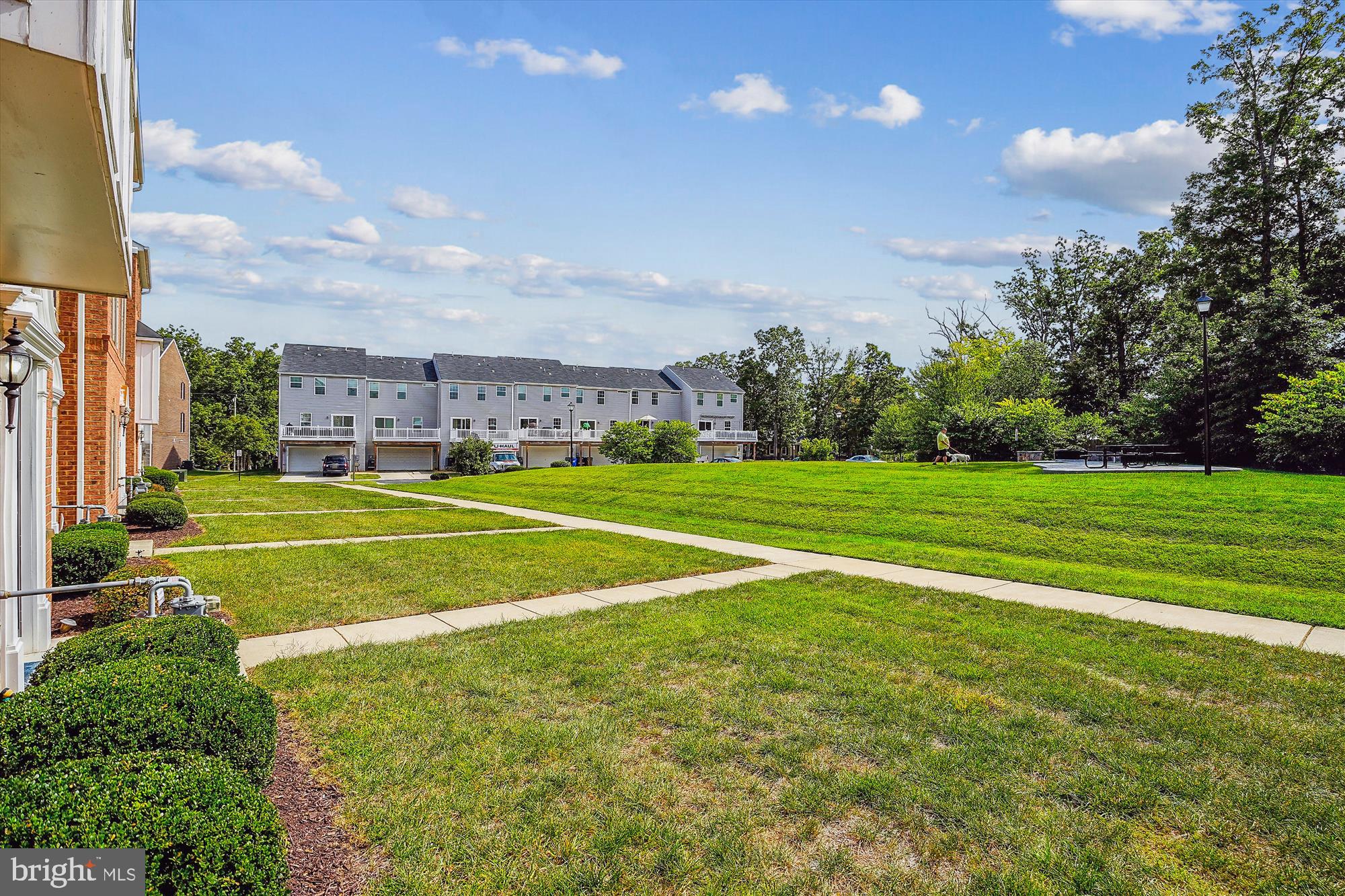 2112 Governors Way