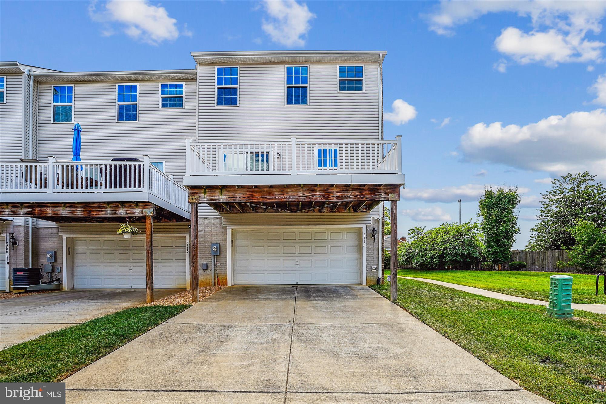 2112 Governors Way