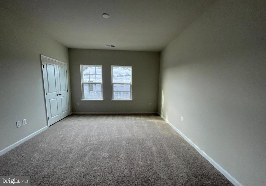 1113 RAMPART DRIVE