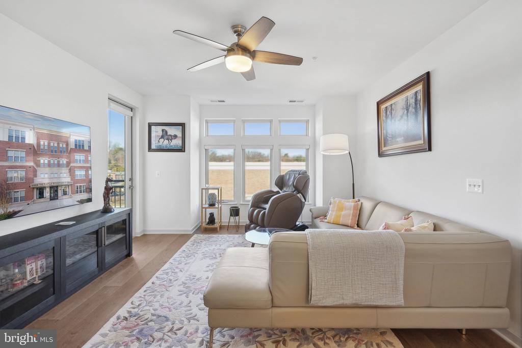10755 FAIRGROUNDS DR #312