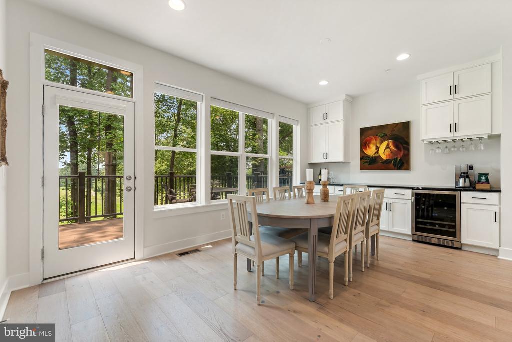 3546 SUTTON HEIGHTS CIRCLE
