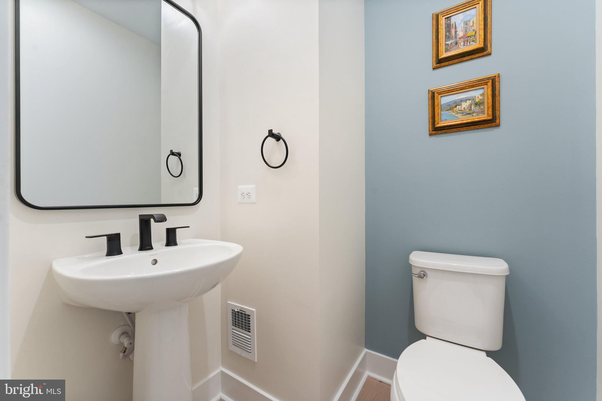 3546 SUTTON HEIGHTS CIRCLE