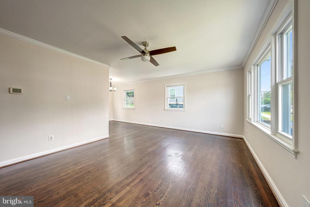 4144 ADDISON ROAD