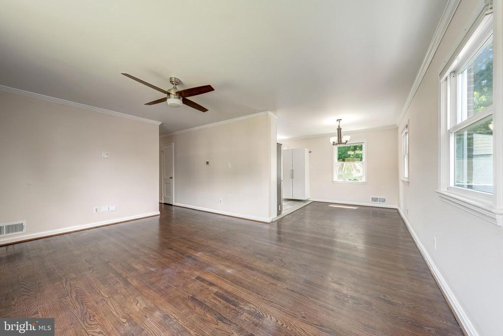 4144 ADDISON ROAD