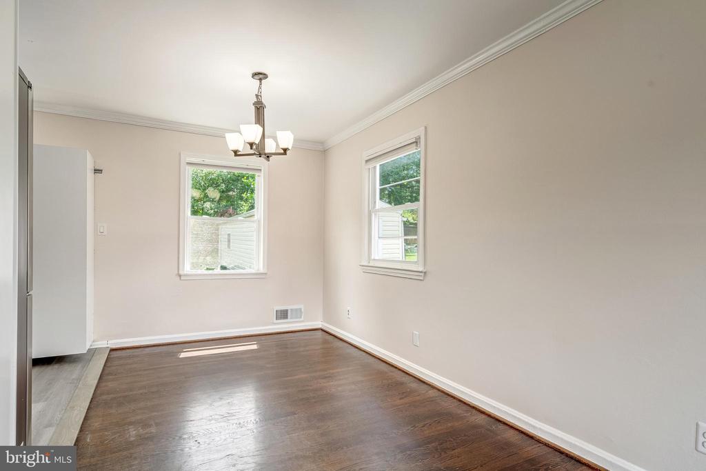 4144 ADDISON ROAD