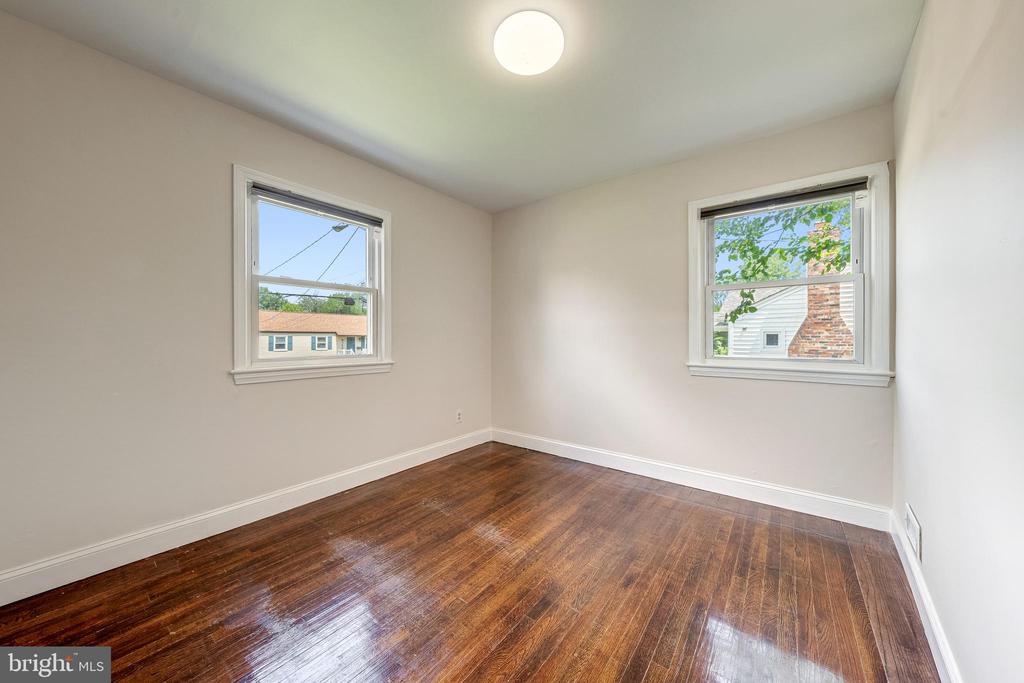 4144 ADDISON ROAD