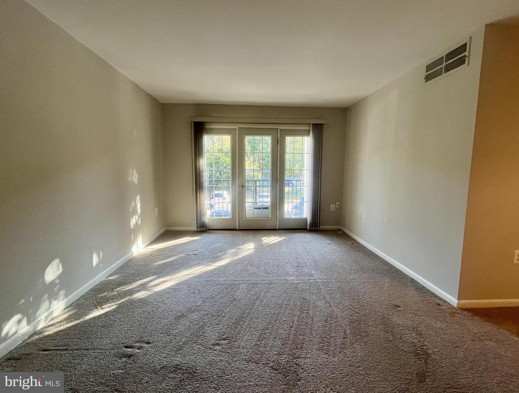 9457 FAIRFAX BOULEVARD 201
