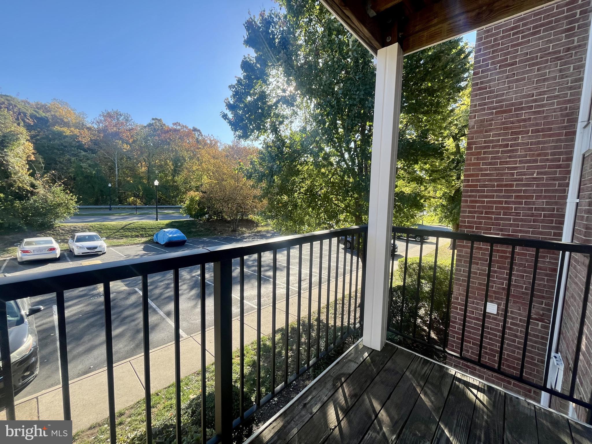 9457 FAIRFAX BOULEVARD 201