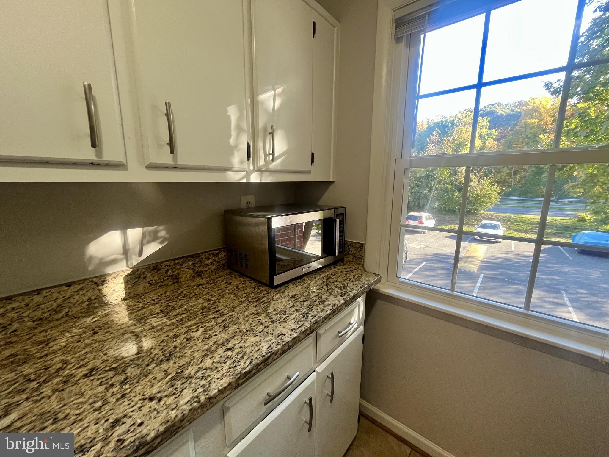 9457 FAIRFAX BOULEVARD 201