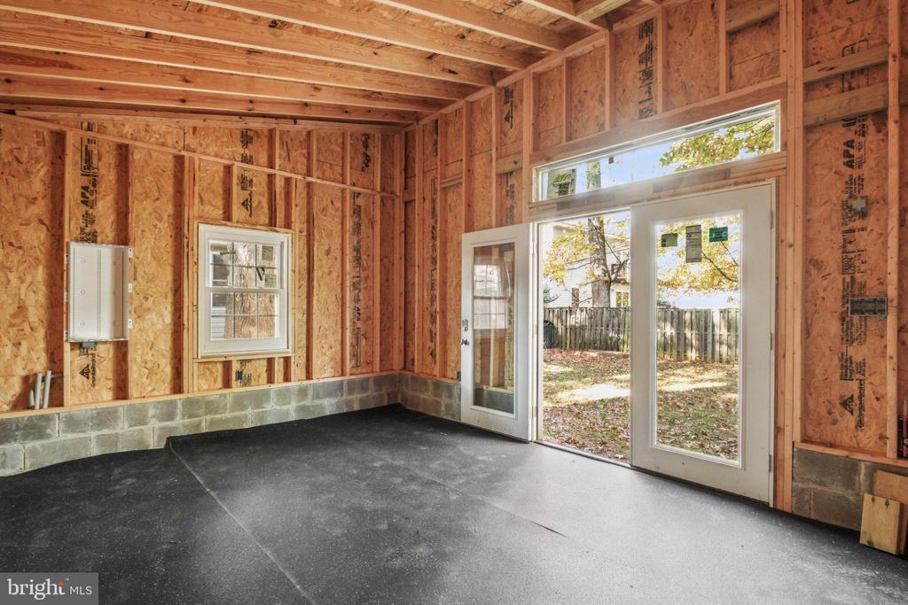 4119 FAIRFAX STREET