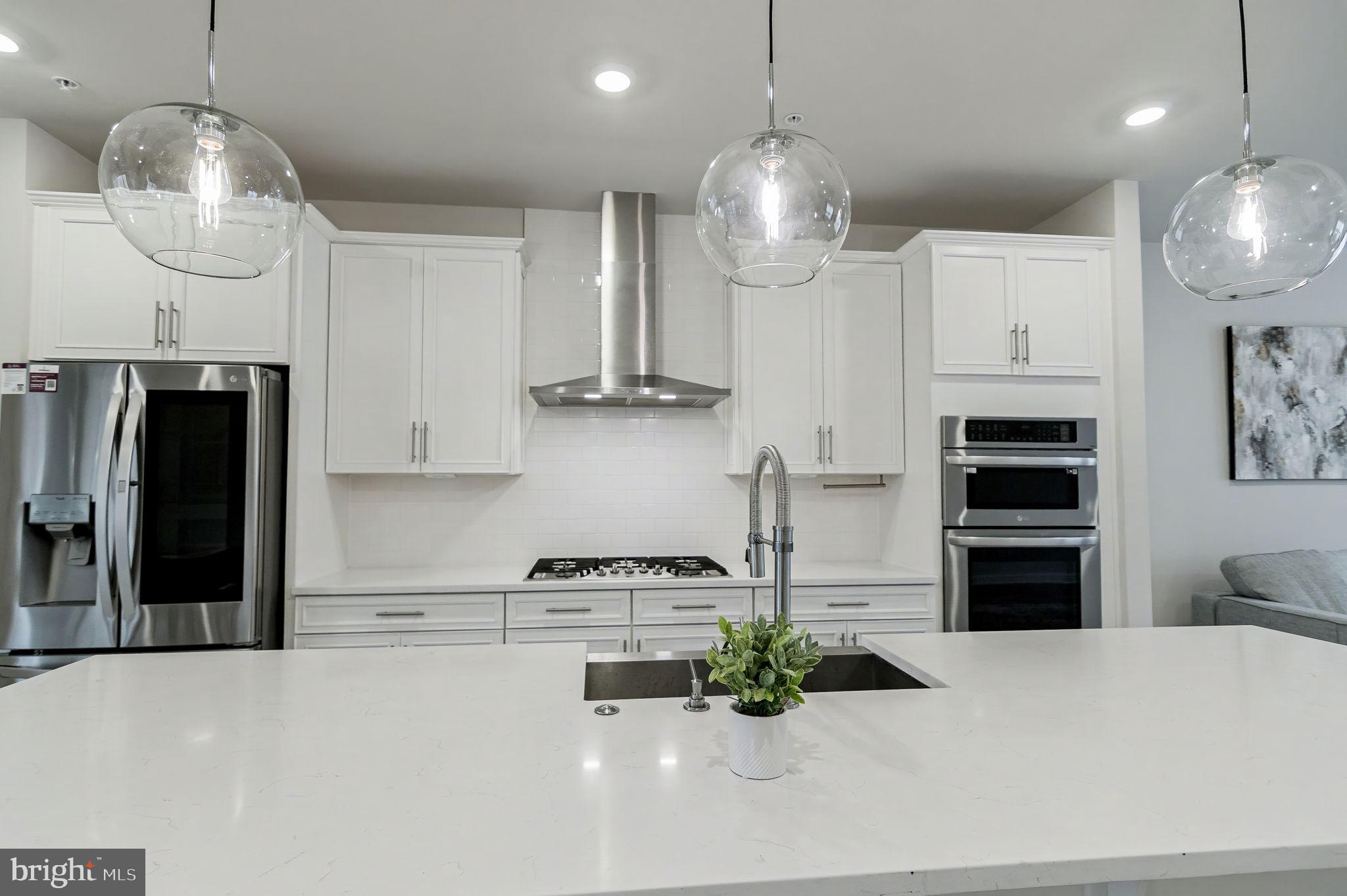 10689 FAIRGROUNDS DRIVE