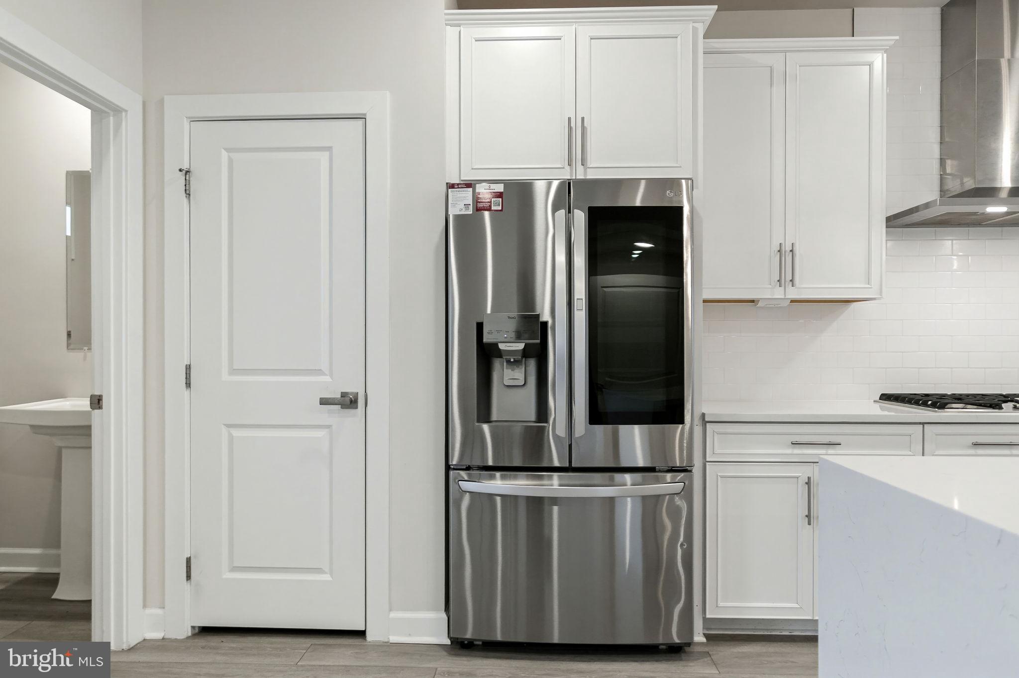 10689 FAIRGROUNDS DRIVE