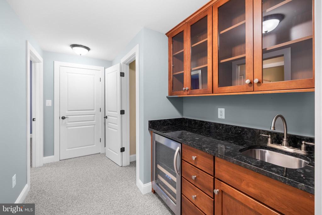 4027 COLONEL MENDEZ WAY