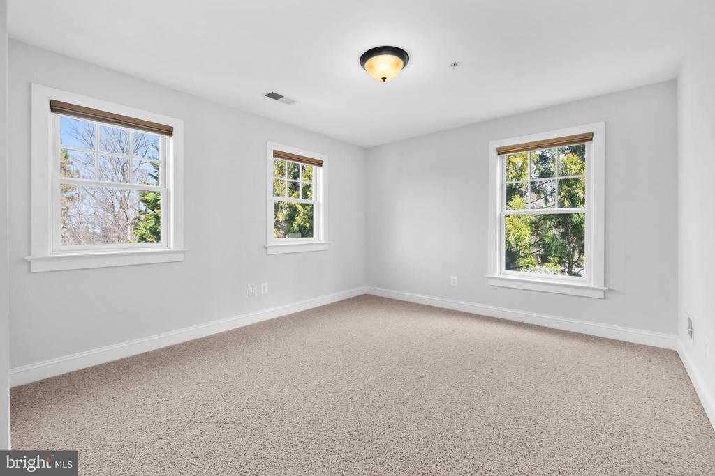 4027 COLONEL MENDEZ WAY