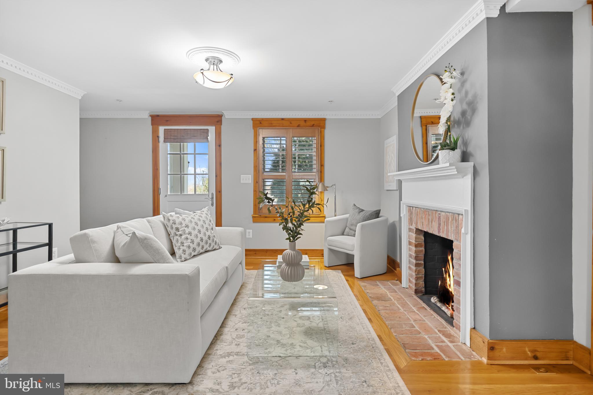 4027 COLONEL MENDEZ WAY