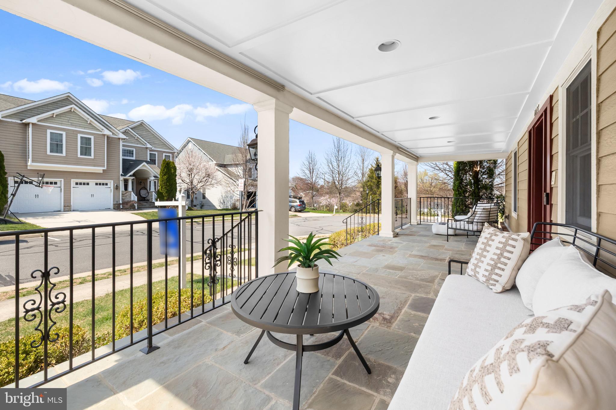 4027 COLONEL MENDEZ WAY