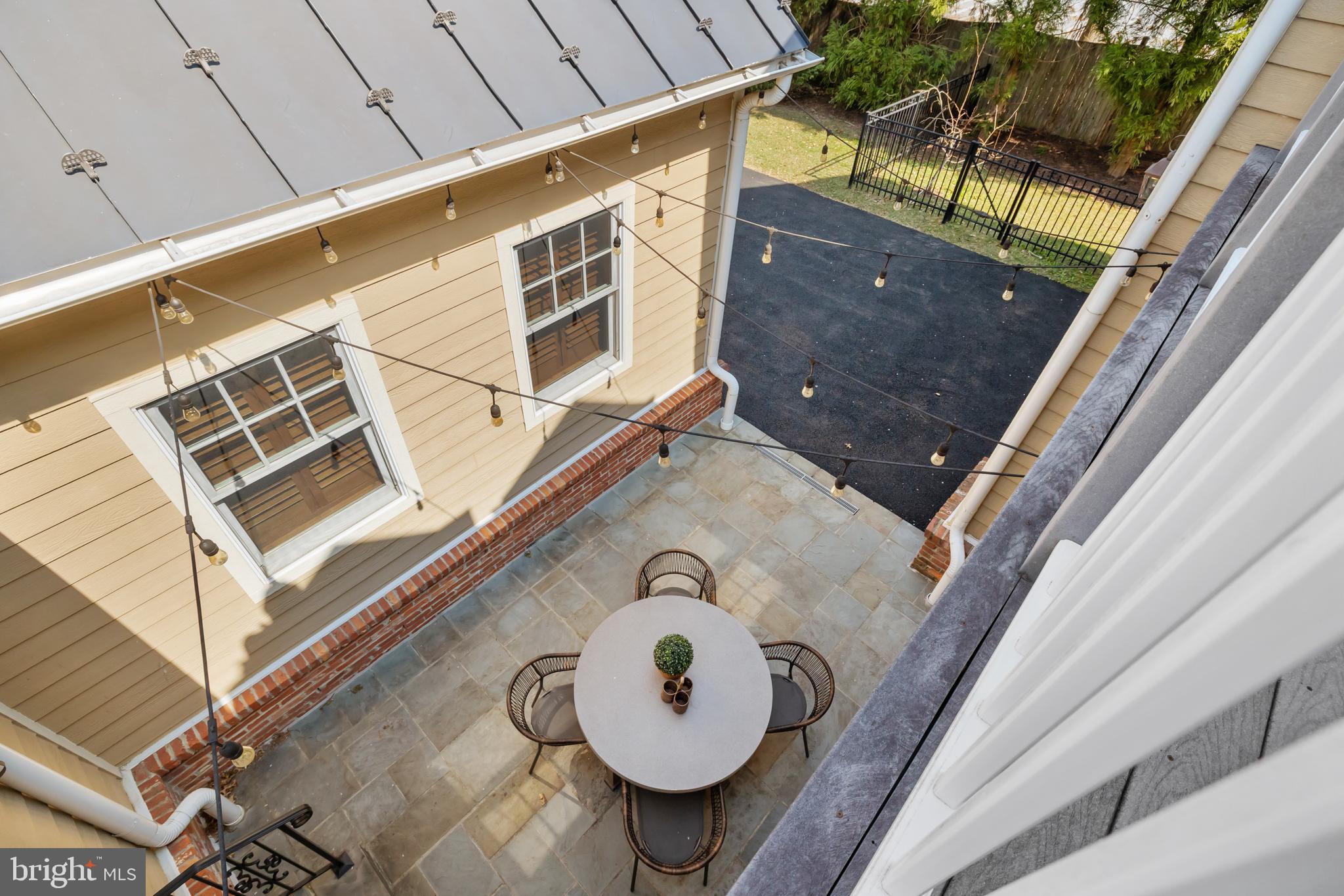 4027 COLONEL MENDEZ WAY