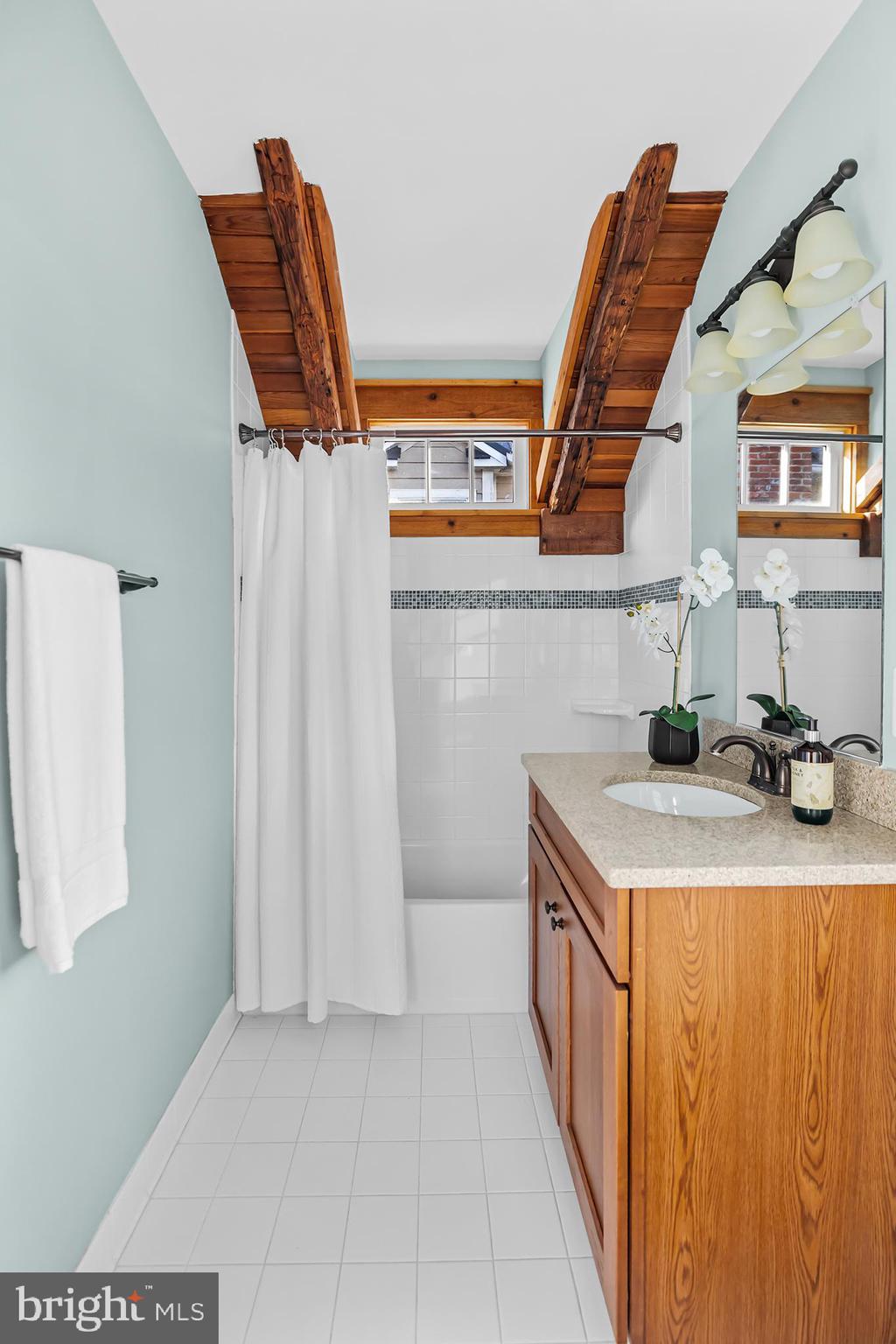 4027 COLONEL MENDEZ WAY