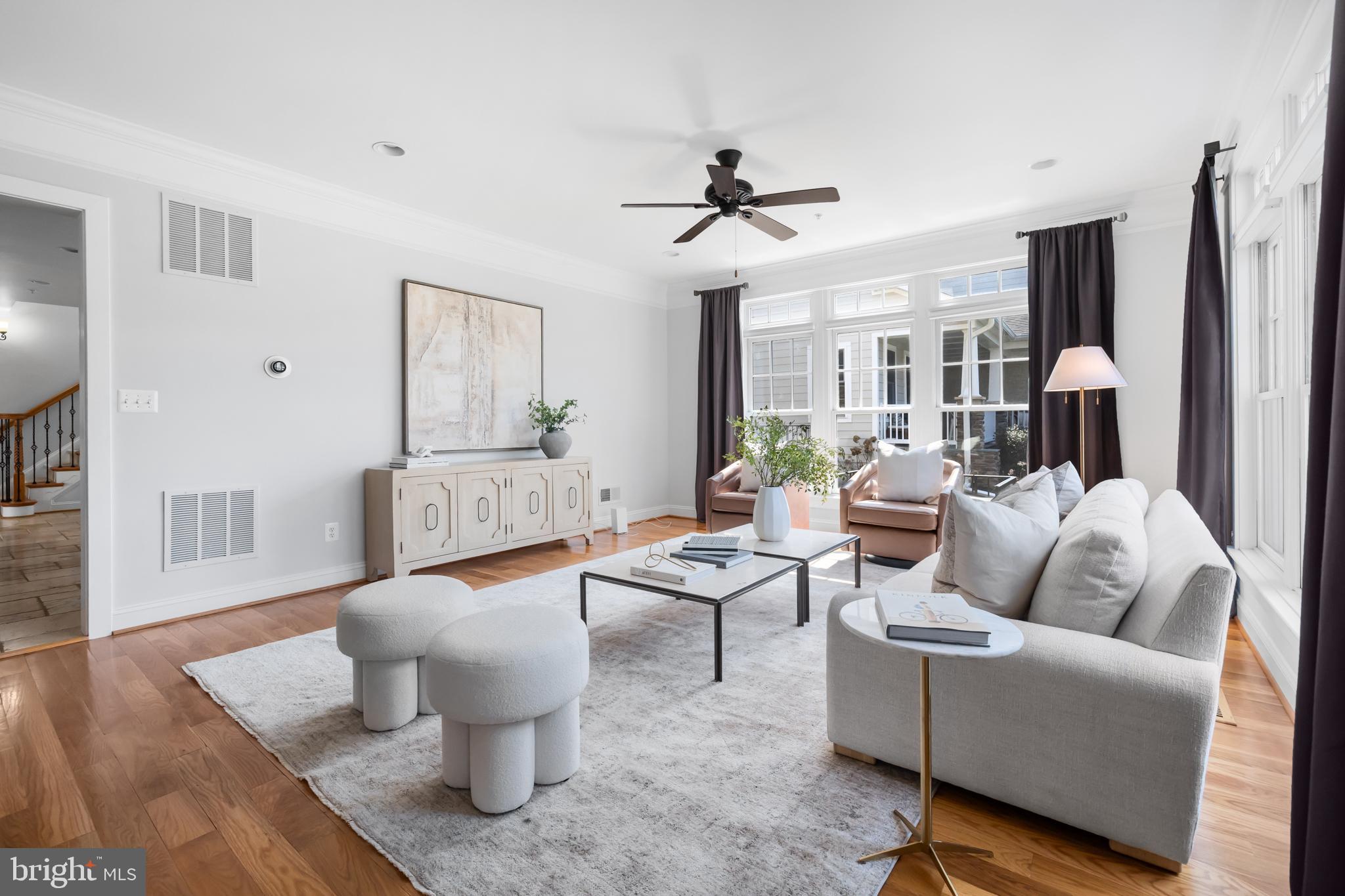 4027 COLONEL MENDEZ WAY