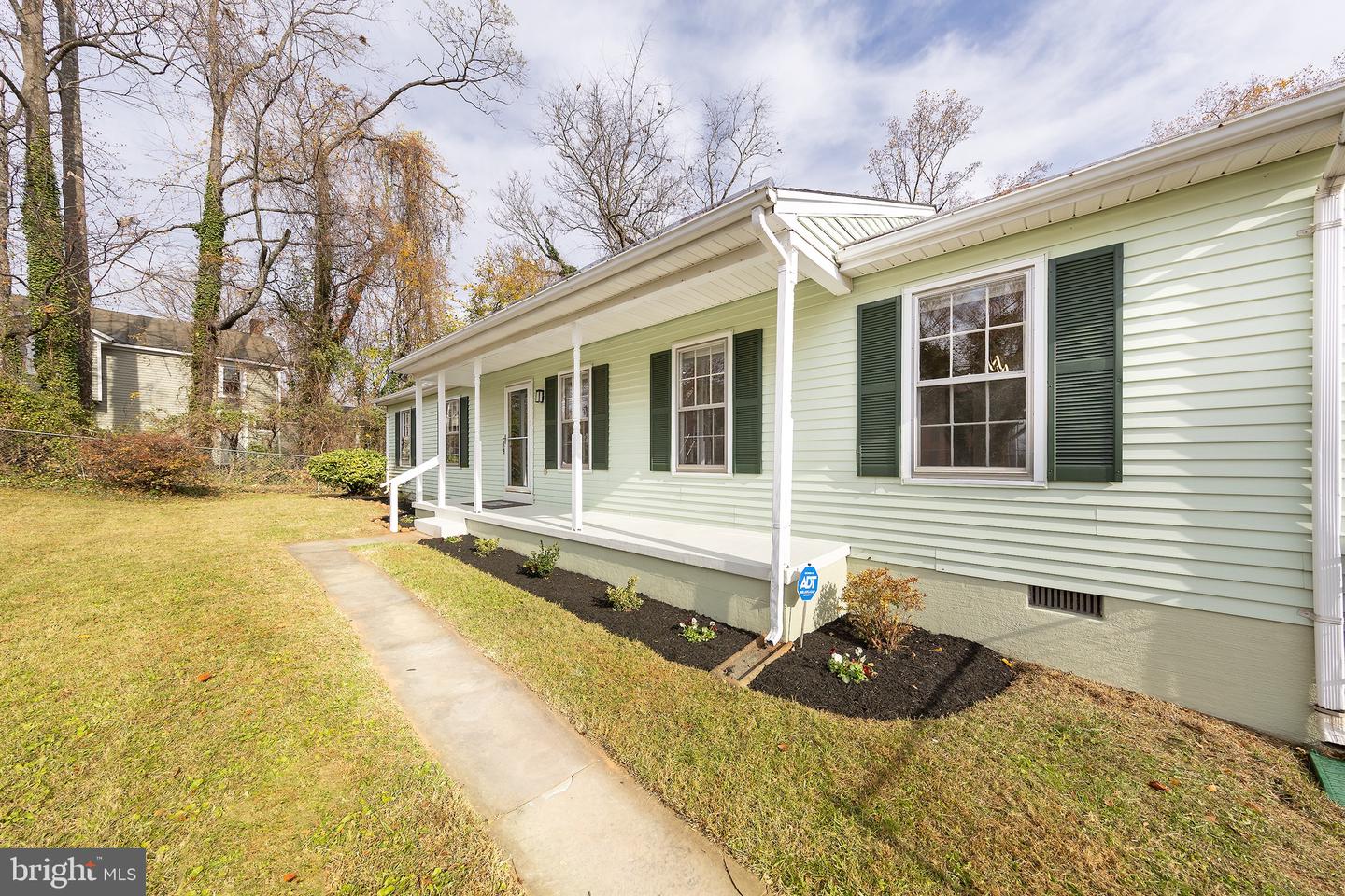 439 Falmouth St