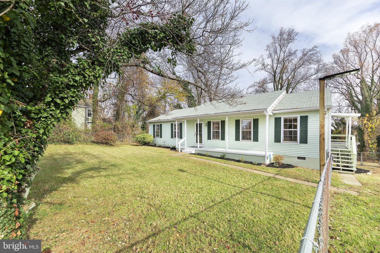 439 Falmouth St