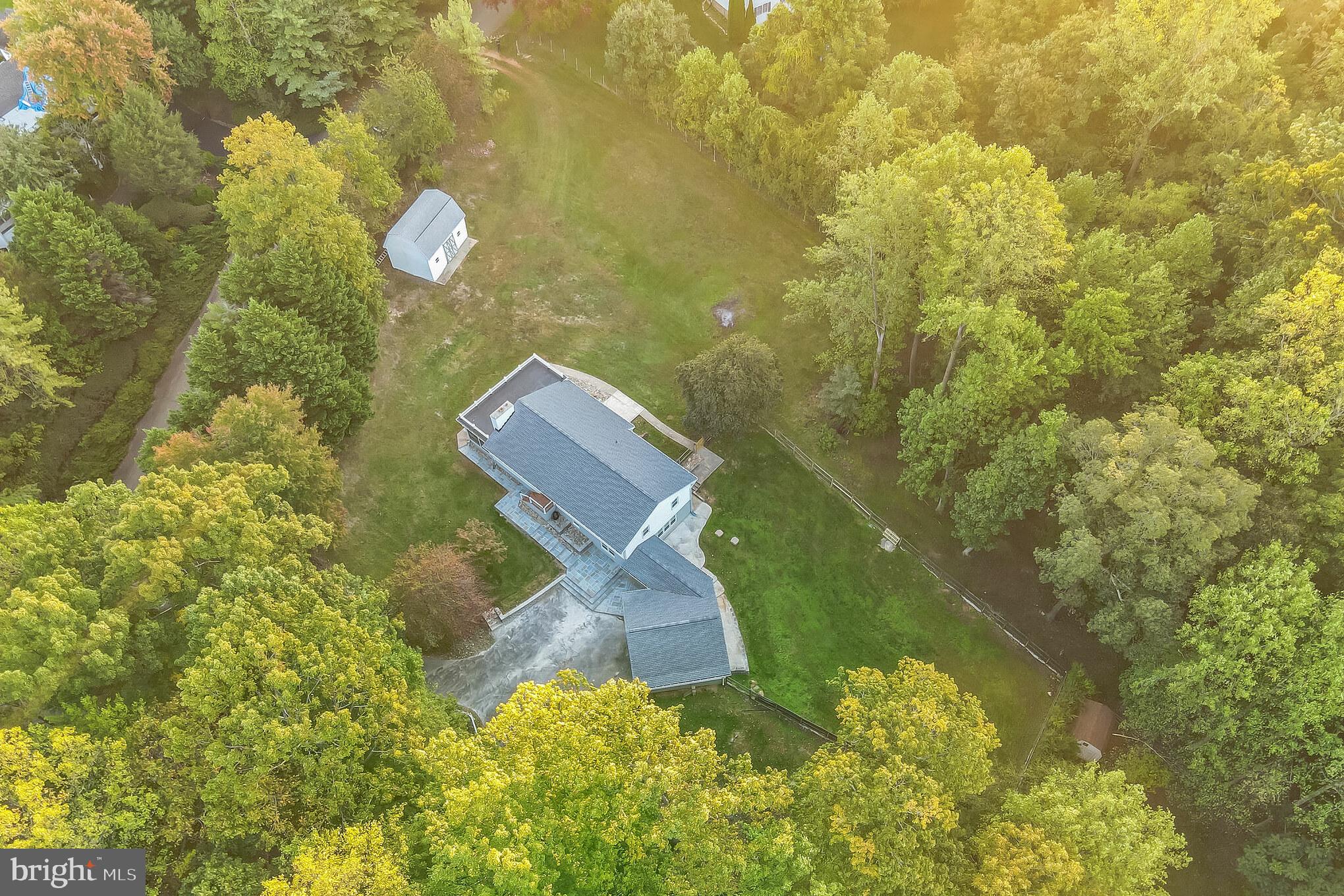 5761 Pendleton Ln