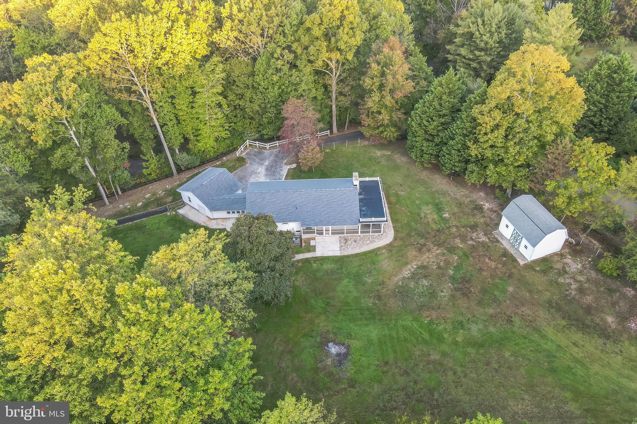 5761 Pendleton Ln