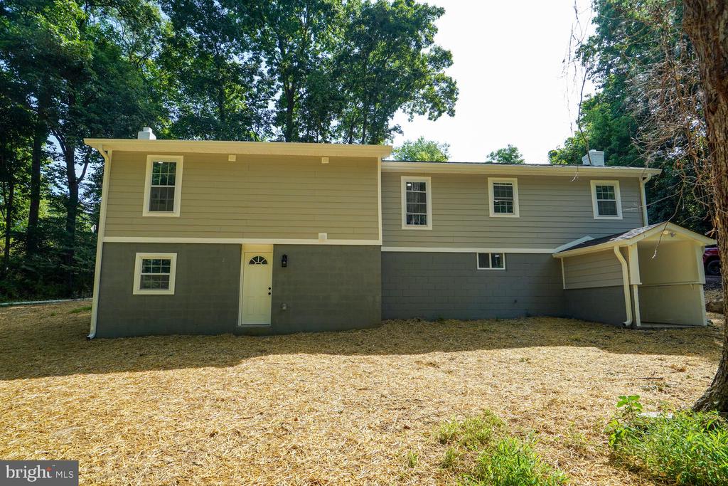 3826 LEA ROAD