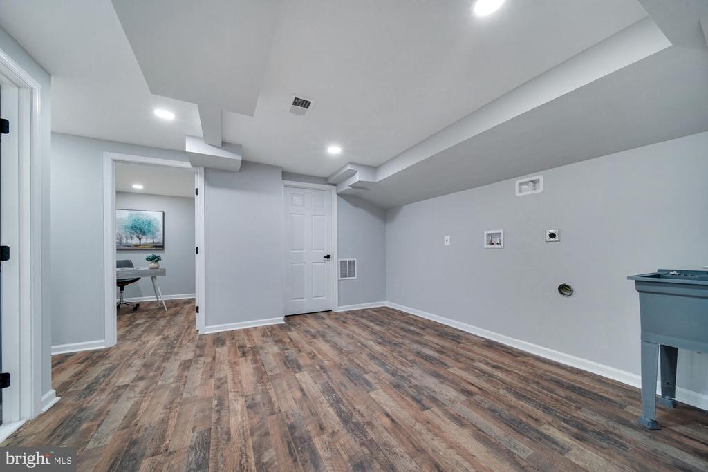 3826 LEA ROAD