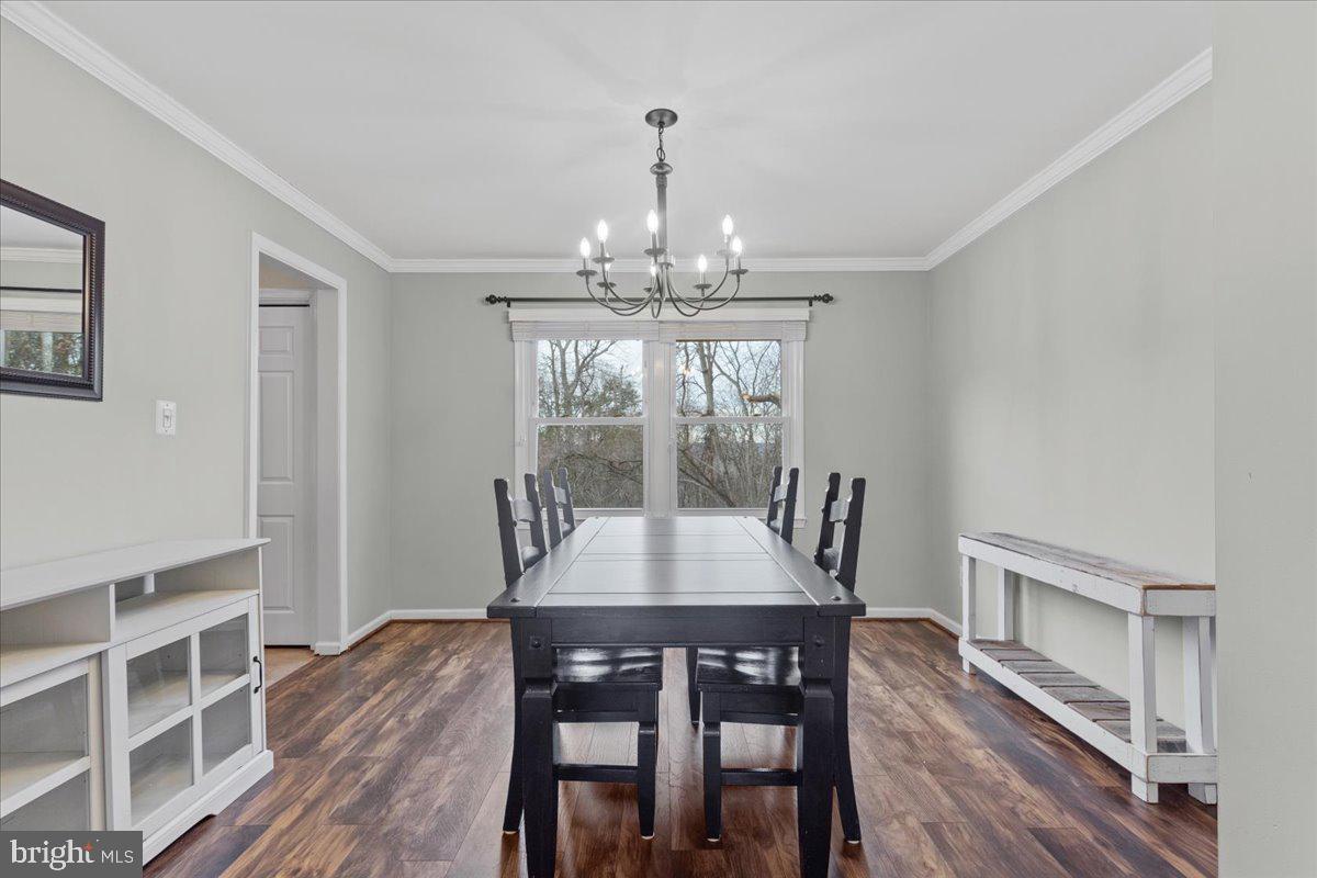 6744 SETTLERS RIDGE ROAD