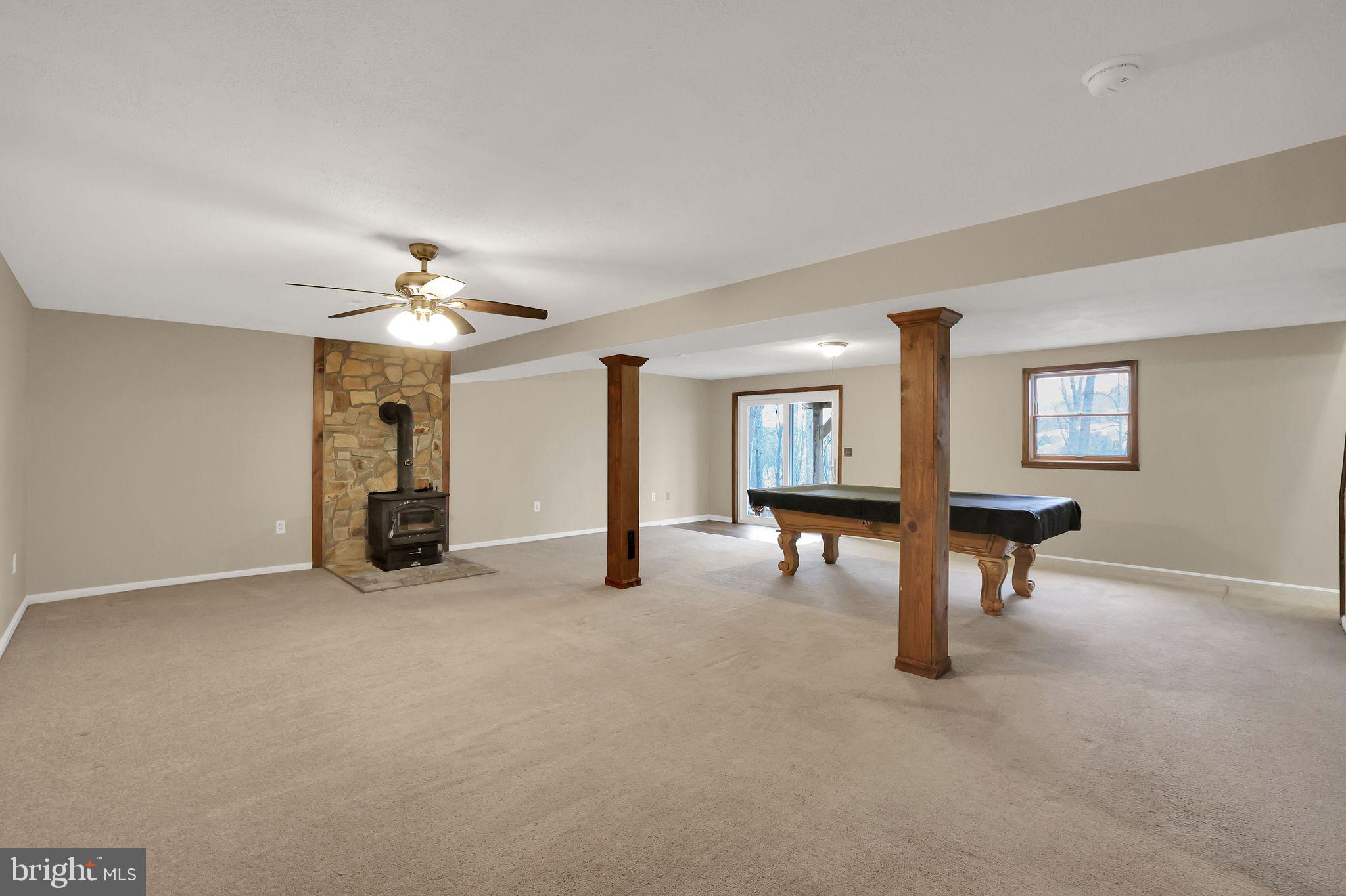 5228 Winding Oak Ln
