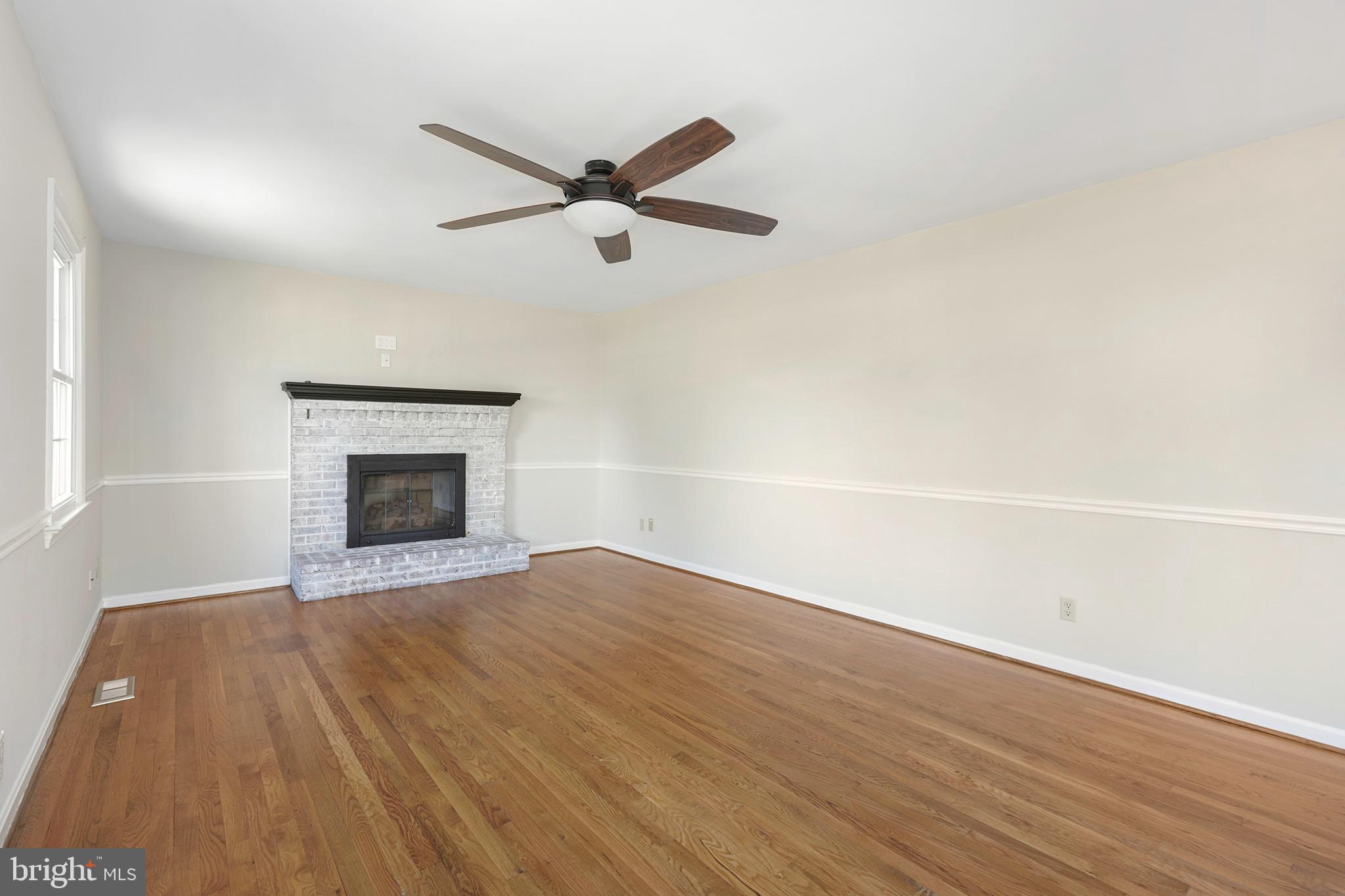 7329 FLEETWOOD COURT