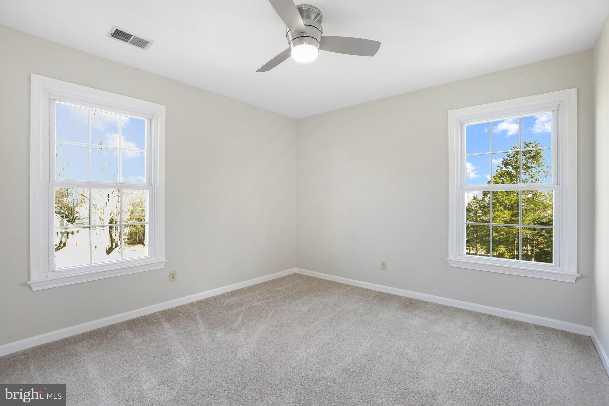 7329 FLEETWOOD COURT