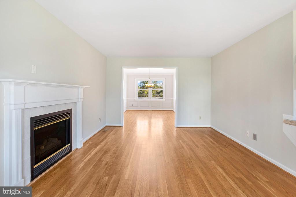 7329 FLEETWOOD COURT
