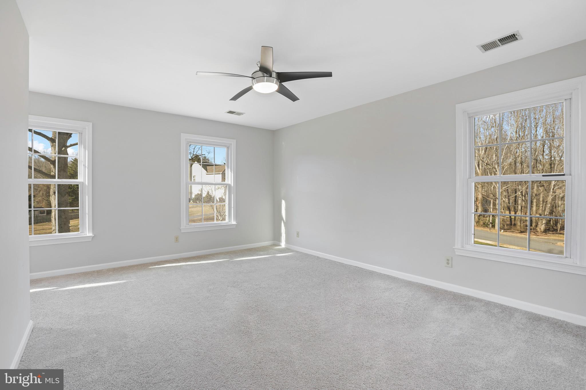 7329 FLEETWOOD COURT