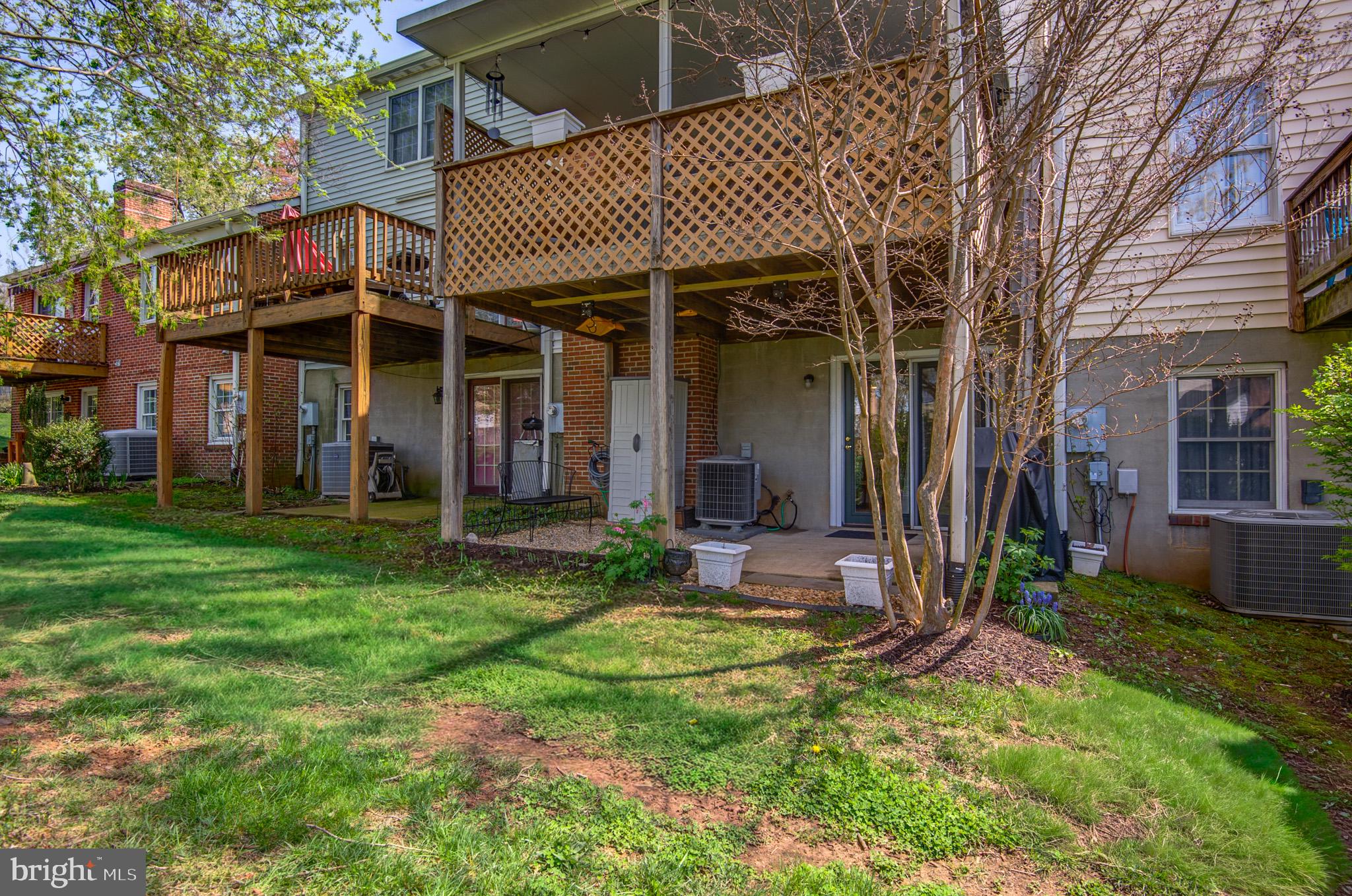 267 FAIRFIELD DRIVE