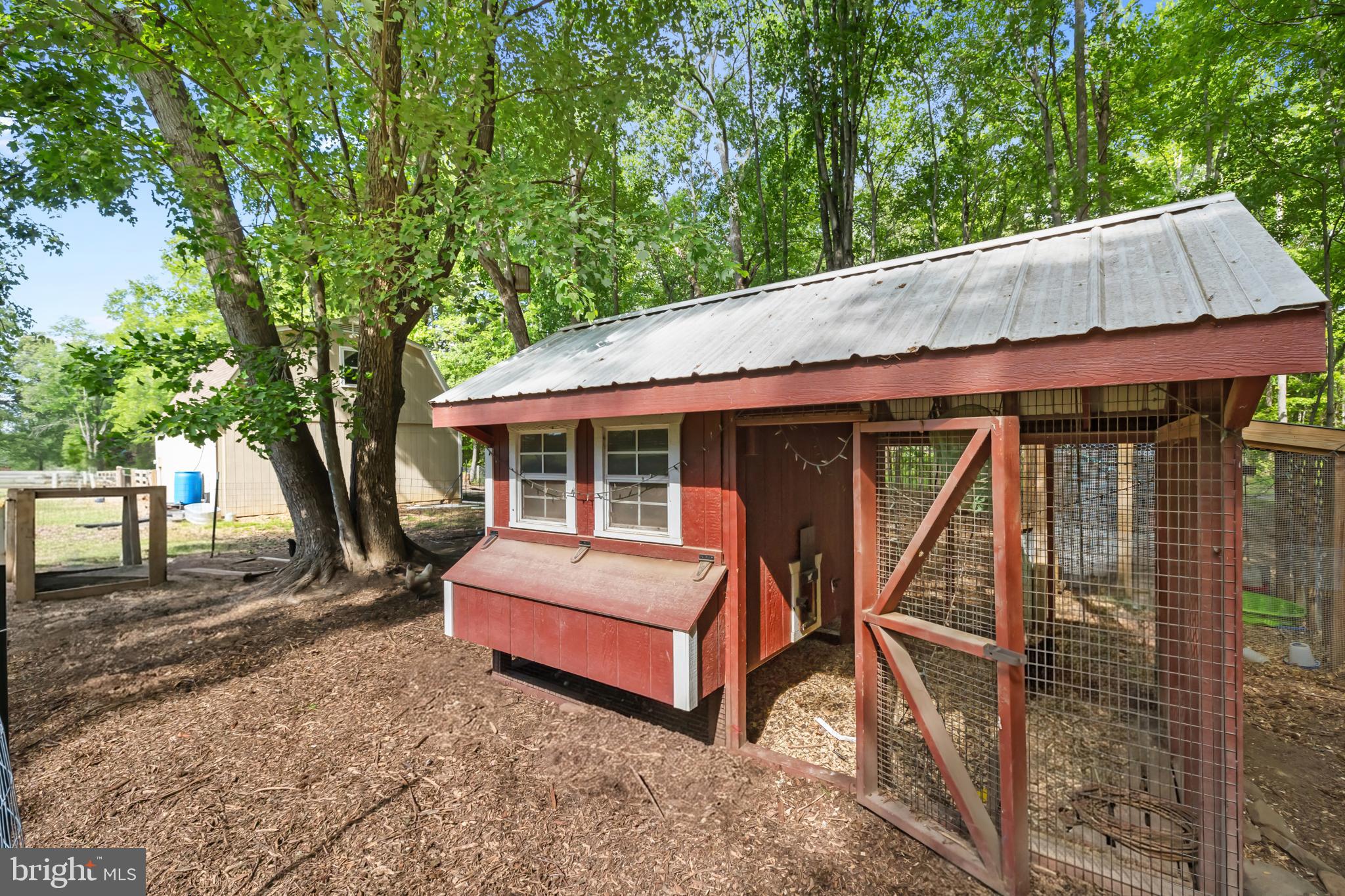 4300 RINGWOOD ROAD
