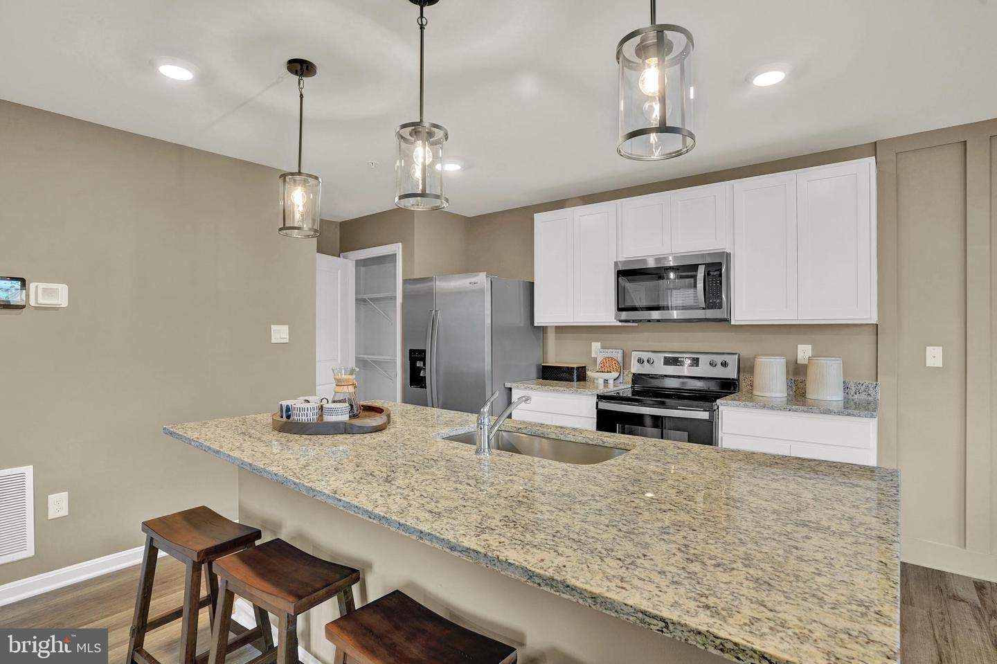 131 Avery Dr