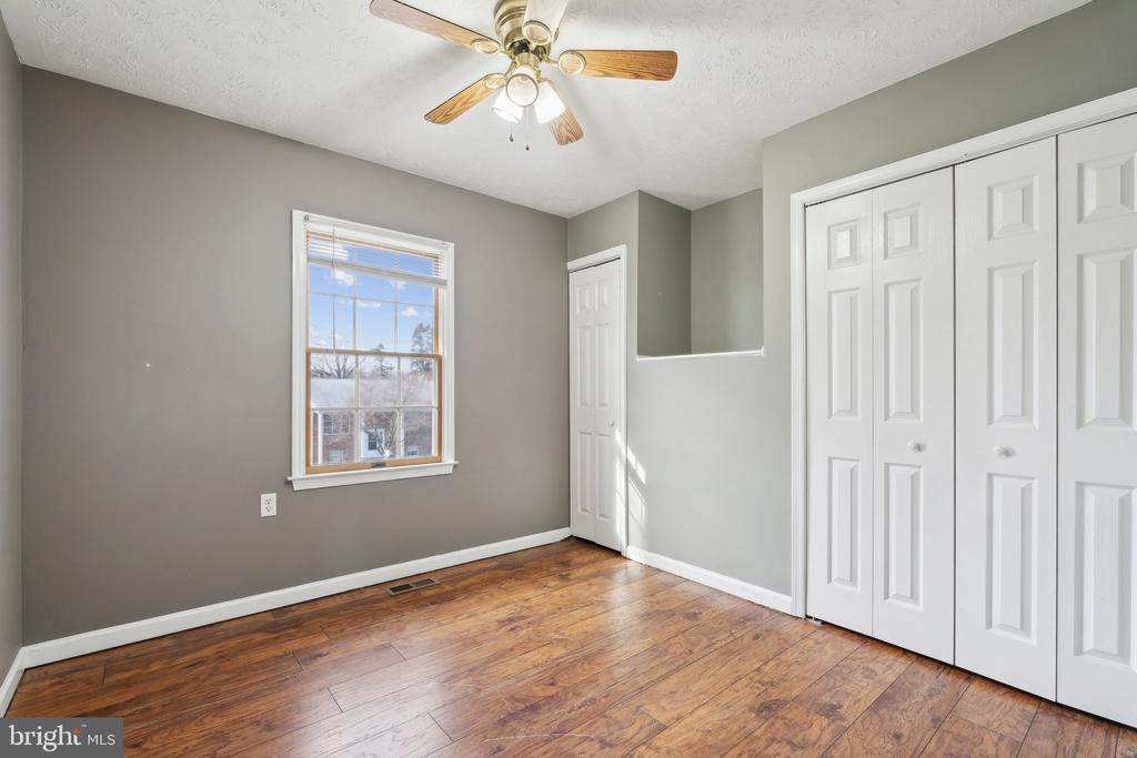 202 CREST CIRCLE