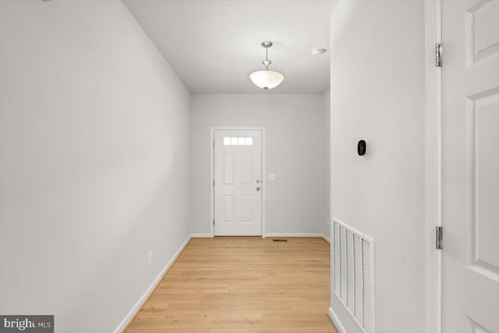 106 HEYFORD DRIVE