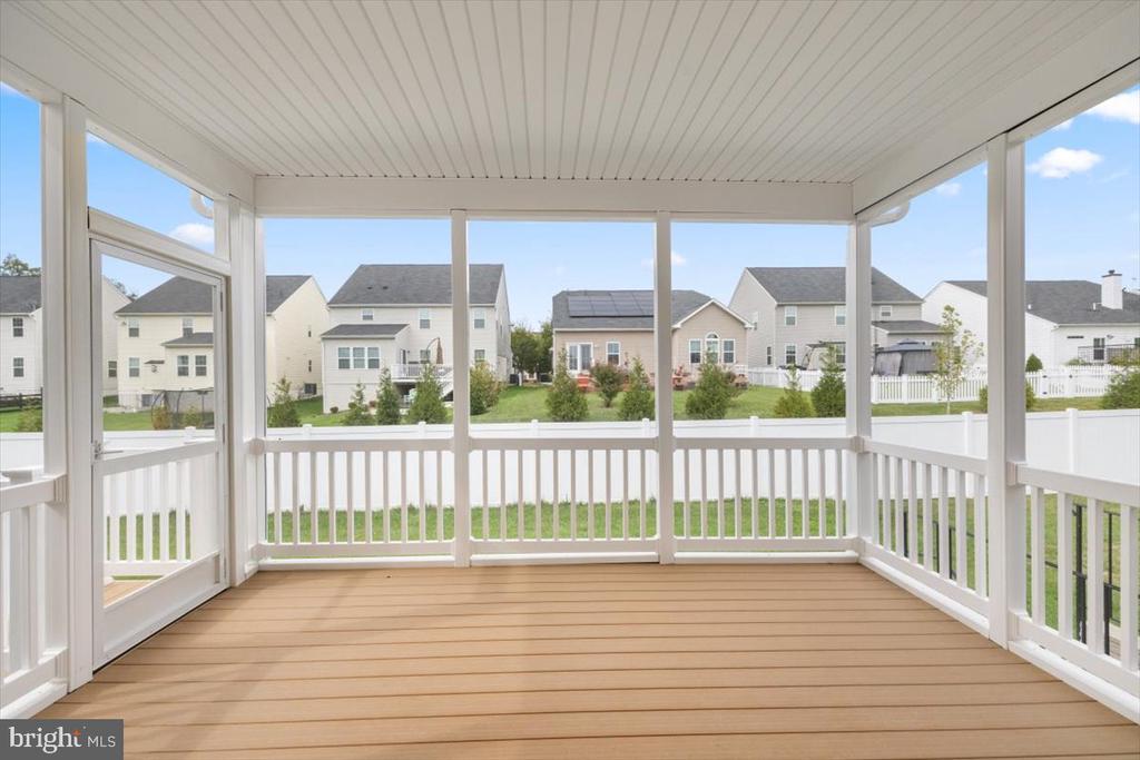 106 HEYFORD DRIVE