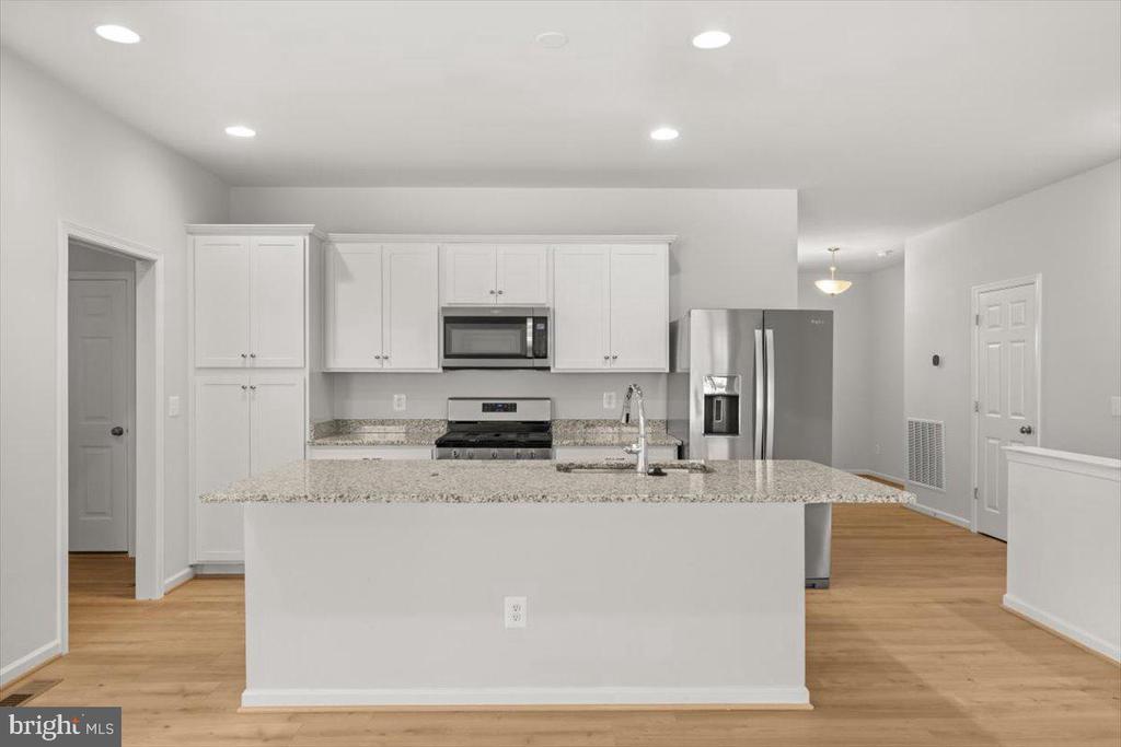 106 HEYFORD DRIVE