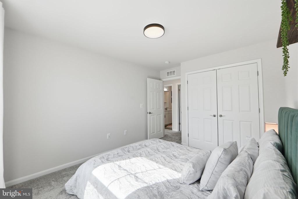 128 POE DRIVE