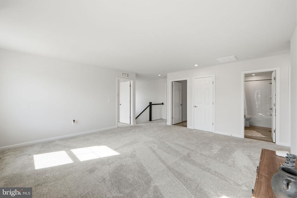 128 POE DRIVE